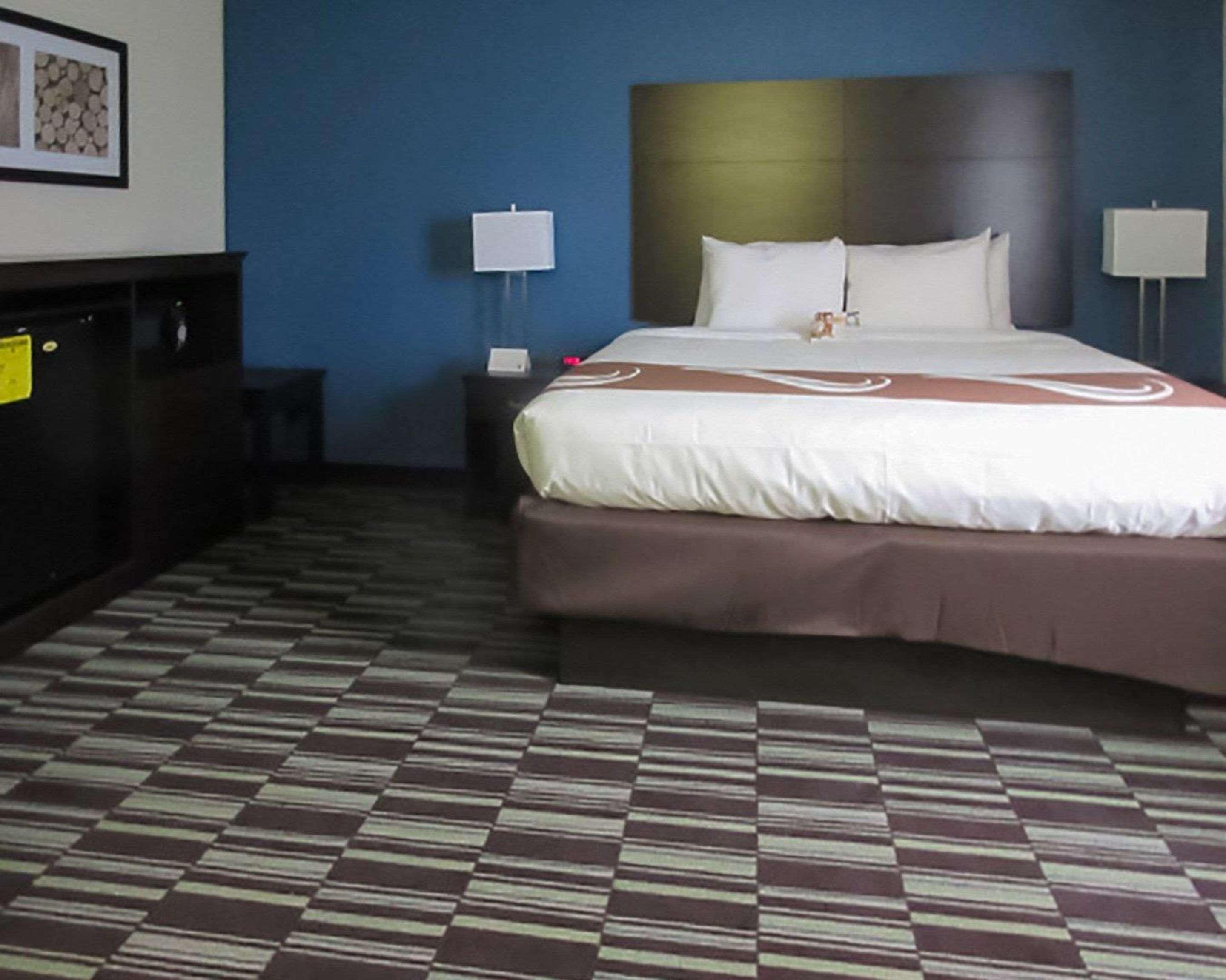 Quality Inn Farmington Buitenkant foto